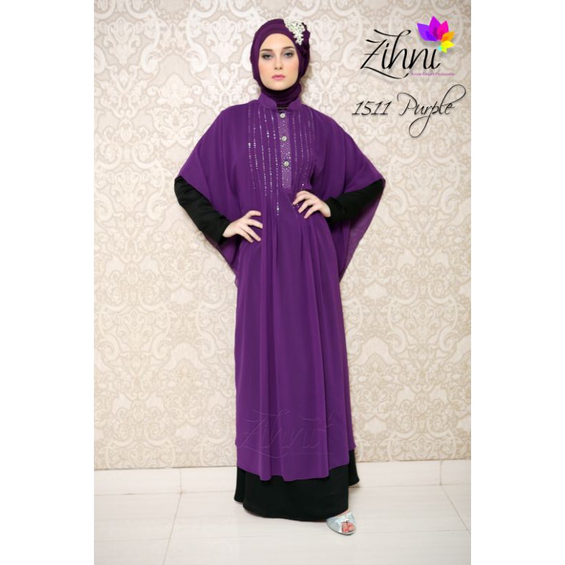 Zakiyah Kaftan