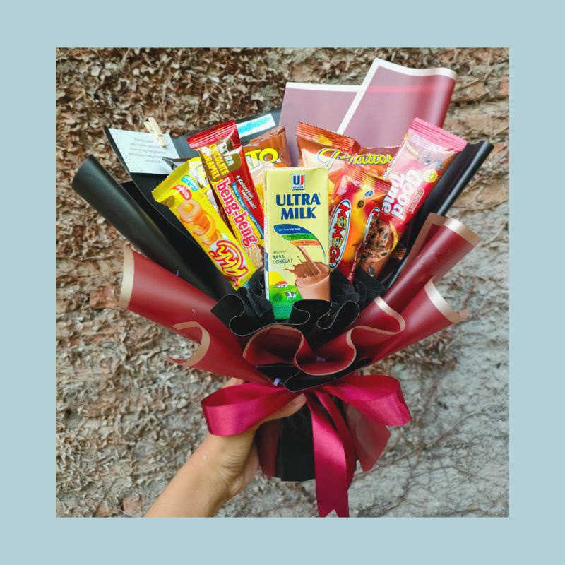 

Buket Snak| buket makanan ringan|buket wisuda|buket ulang tahun