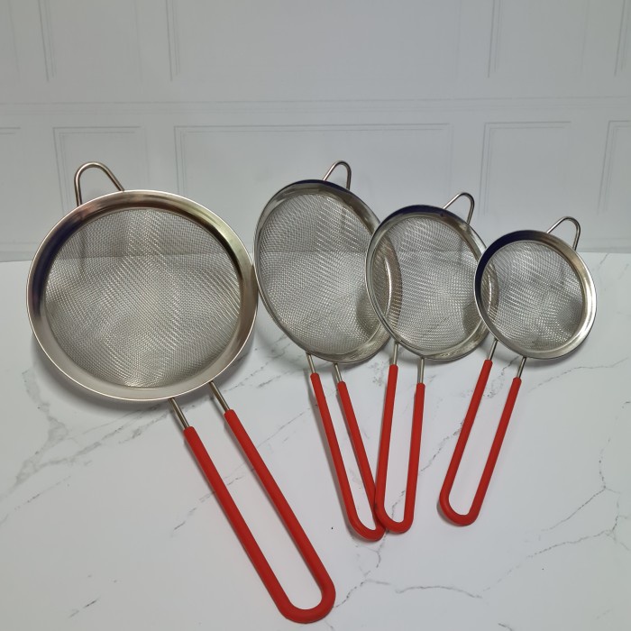 goodyes flour strainer plastic handle/saringan masak / tepung / minyak