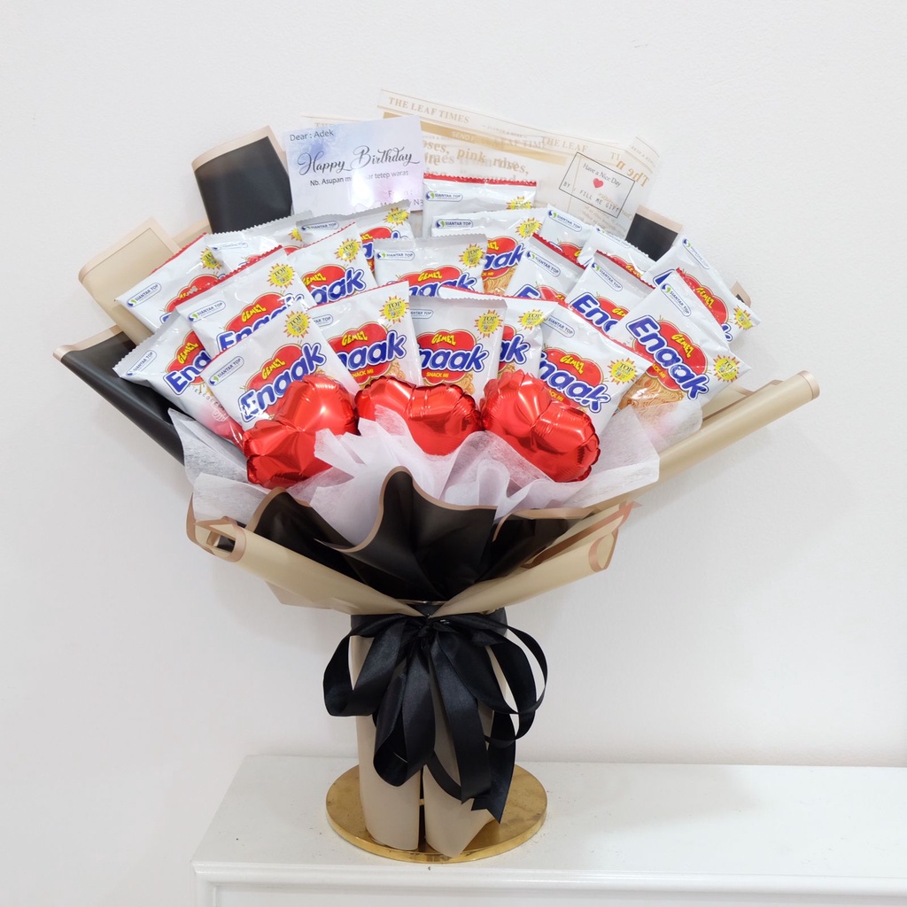 

Snack Bouquet Birthday / Kado Lucu Unik Buket Snack Ulang Tahun Mie Enak