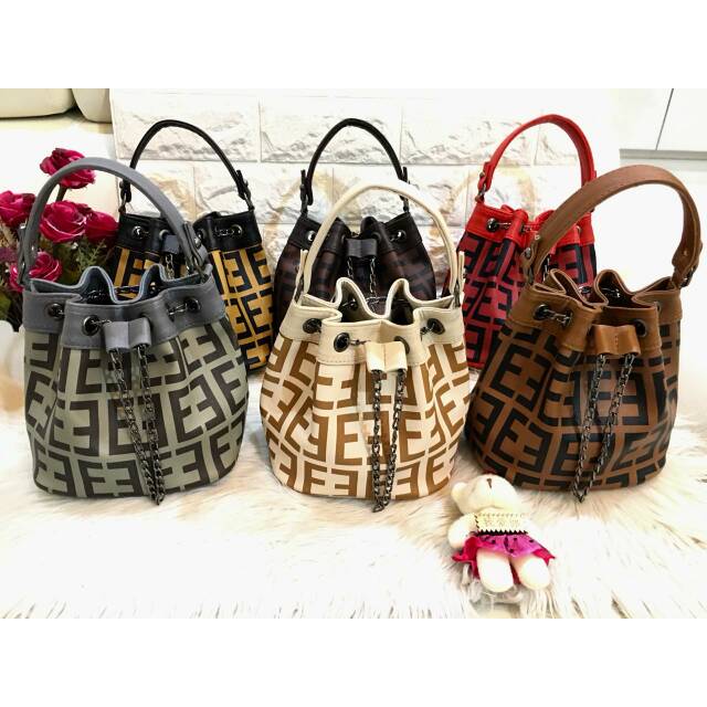 Tas Fendi Neo serut free boneka