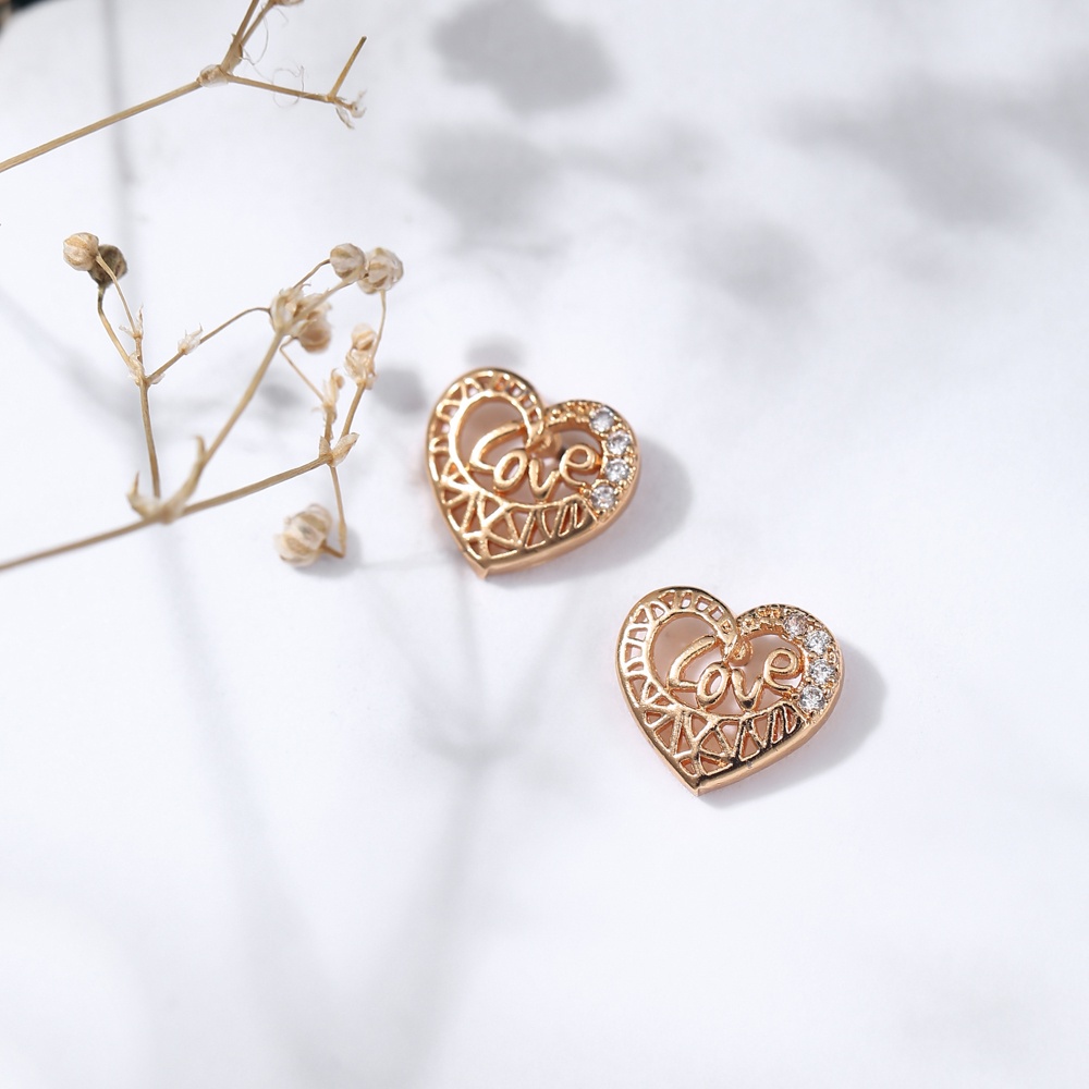 ✨COD Anting Love Anting Lucu Anting Lucu Korea Anting Giwang Wanita Anting Korea Anting Titanium Anti Karat D252