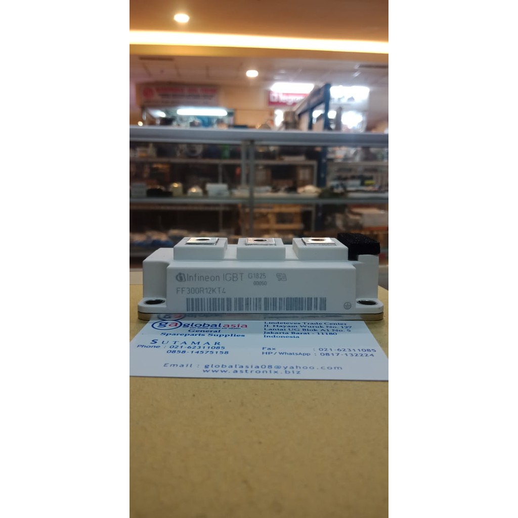 INFINEON FF300R12KT4