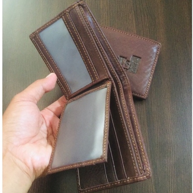 DOMPET KULIT UKURAN KECIL‼️ bahan kulit asli jenis kulit basah impor ukuran kecil pas di kantong #dompet #dompetlipat #dompetcowok #dompetpria