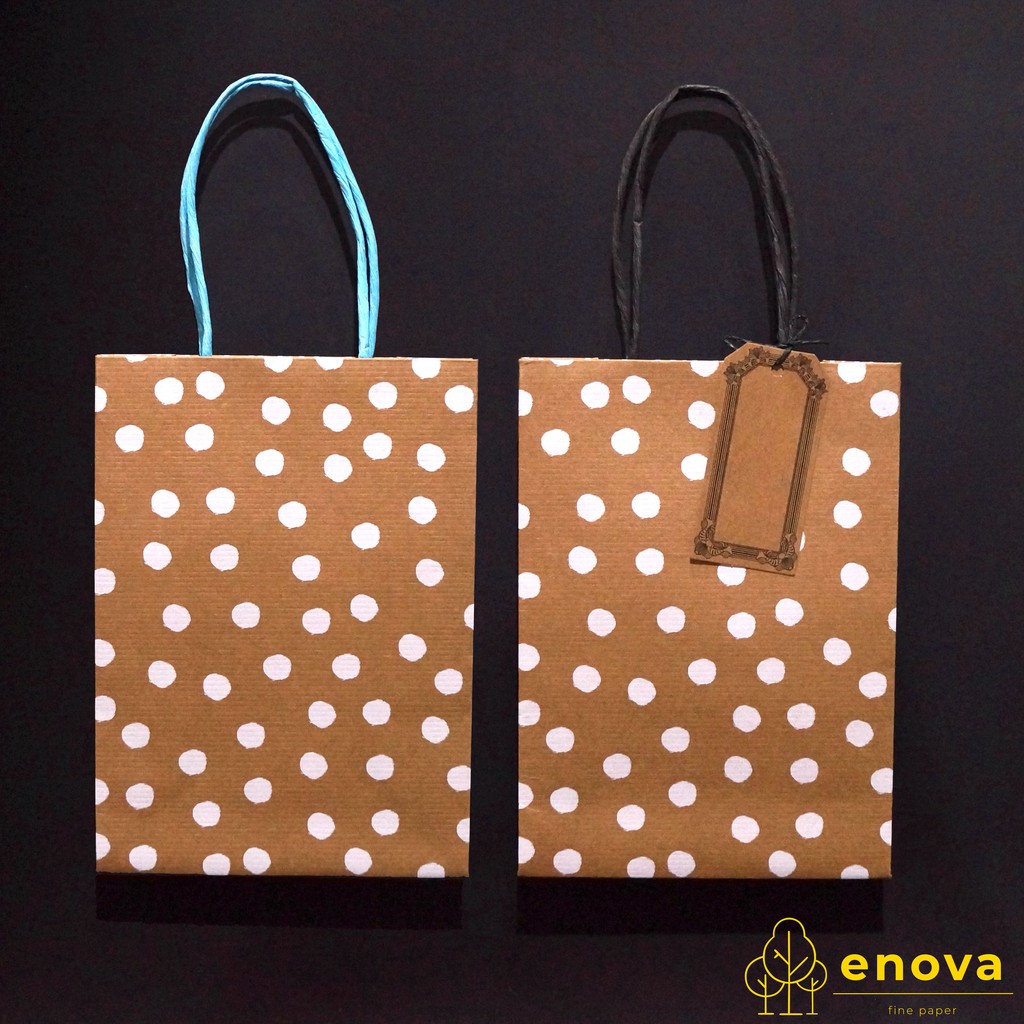 

Craft Paper Shopping Bag / Gift Bag White Polka Dot Vertical 25x18cm