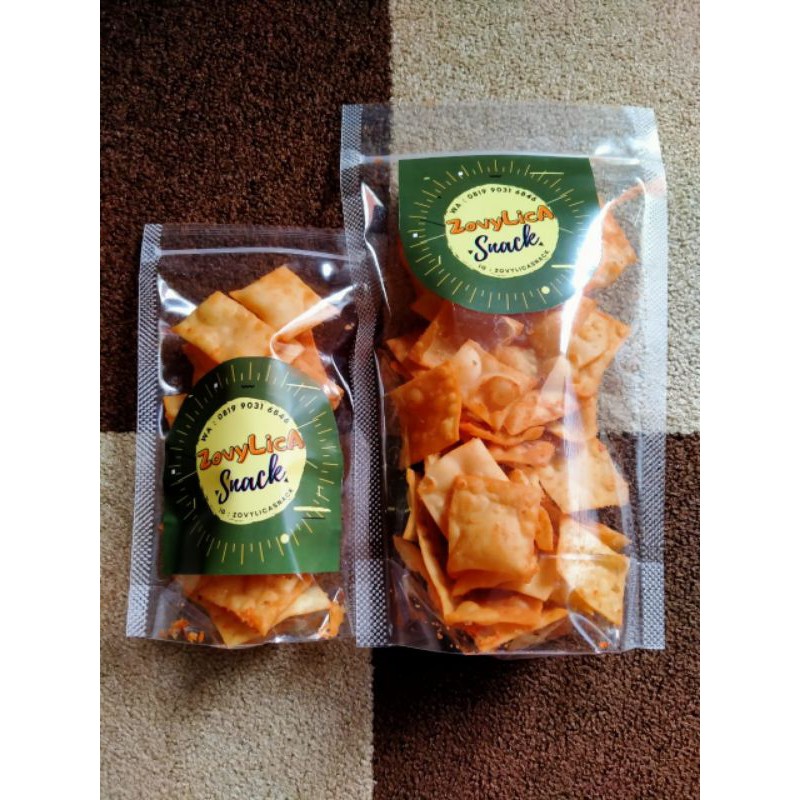 Jual Keripik Pangsit Zovylica Snack 100 Gram Gurih Renyah Camilan