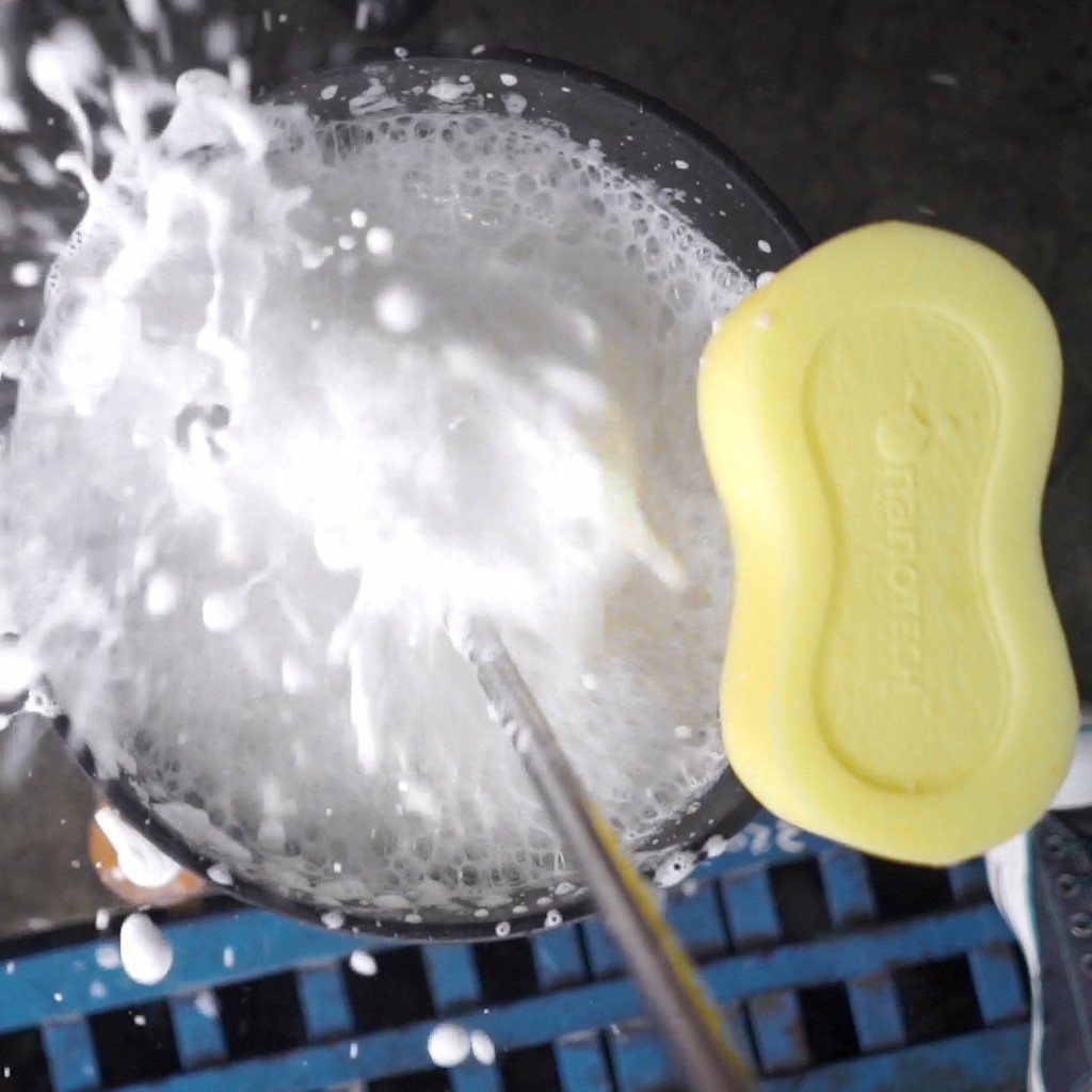 Sponge Cuci Mobil Motor - SOFT FOAM APPLICATOR WASH - nanoTECH PROTECTION - Busa Cuci Mobil Motor - Car Wash and Wax Shampoo - Auto Detailing - Car Wash Shampo Cuci Salju - Spons Cuci Mobil Motor - Shampoo Cuci Salju