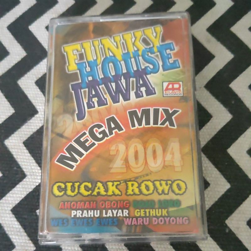 KASET PITA FUNKY HOUSE JAWA MEGA MIX 2004