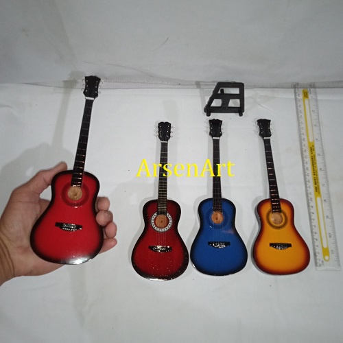 Miniatur Gitar Akustik / Acoustic Tinggi 25 cm Untuk Hiasan, Koleksi dan Pajangan Free Dudukan Warna Bisa Pilih