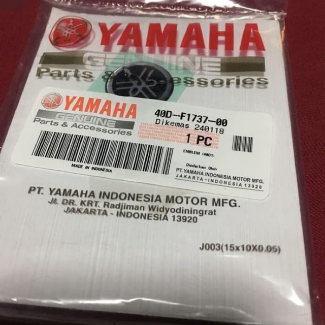 EMBLEM LOGO COVER STANG NMAX AEROX NEW NMAX  ASLI ORI YAMAHA 40D F1737 00