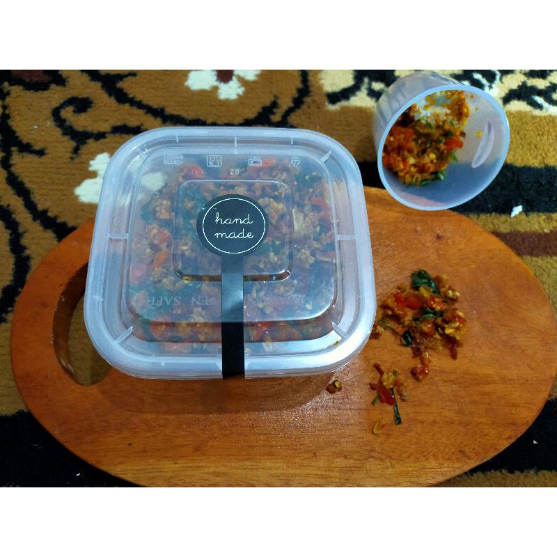 

sambelbawang pedas gurih 100gram