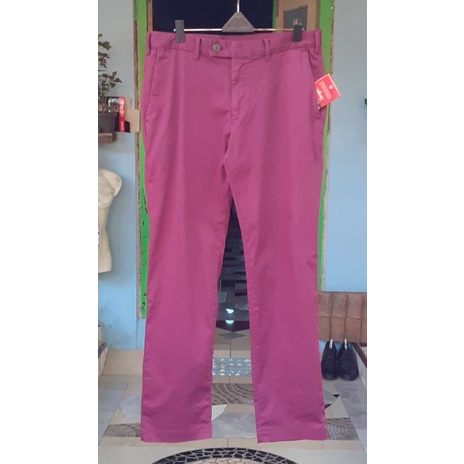 uniqlo chinos