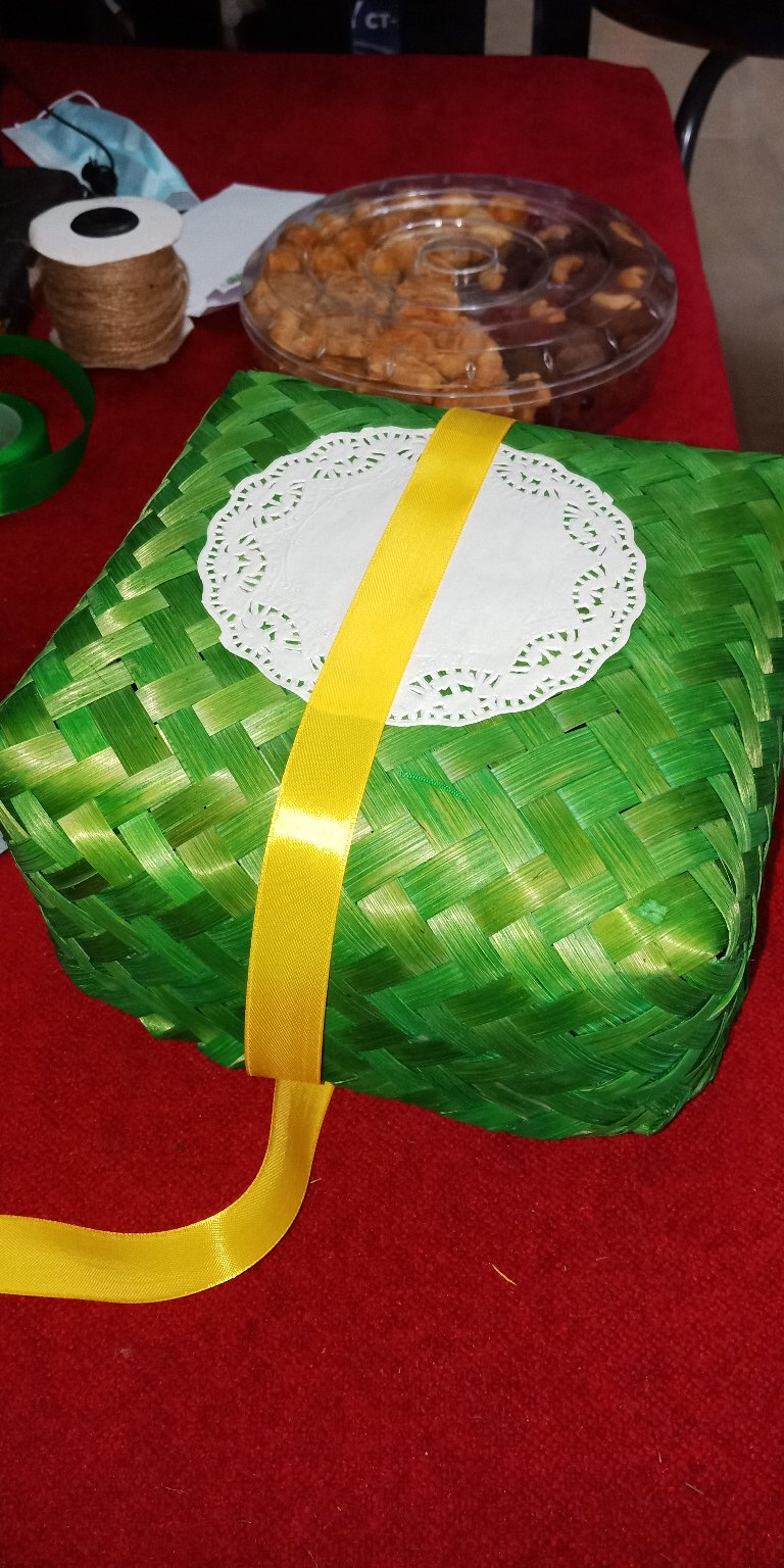 Besek Bambu Warna 18x18