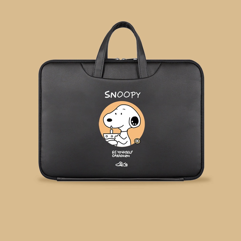 Sleeve Pouch Sarung Tas Bag Case Ipad Tab Tablet Macbook Air Pro Laptop Asus Acer Lenovo HP Huawei 11 12 13 14 15 inch Motif Gambar Kartun Cartoon Snoopy Kotak Warna Hitam Black Cute Murah Korean Model Jinjing Tali Strap Waterproof Tahan Air