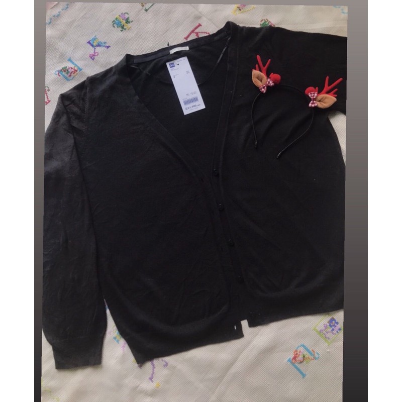 

CARDIGAN GU BARU, ORIGINAL,TERMURAH, FULL TAG & LABEL