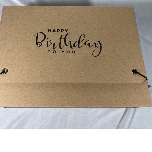 

happy birthday simple box premium look size : 30x22x10 dan 32,5x28x11 include hangtag