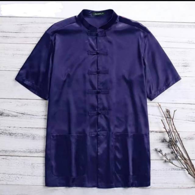 Cheongsam pria lengan pendek