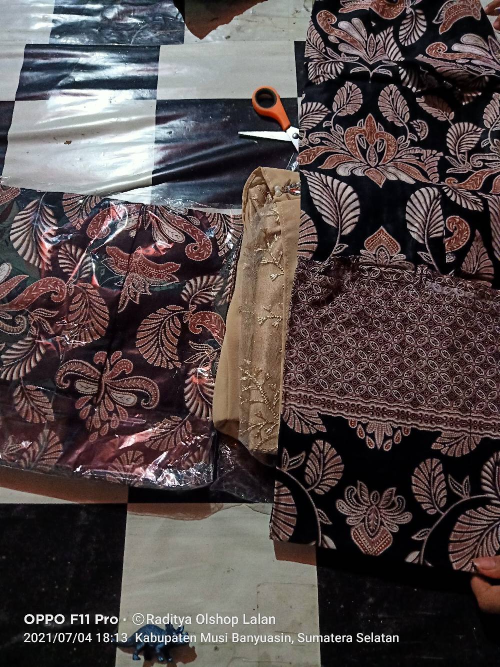 Maura Couple - Sania Ruffle Batik Couple Ori Ndoro Jowi Dnt Garansi Termurah Shopee - Mote Dusty