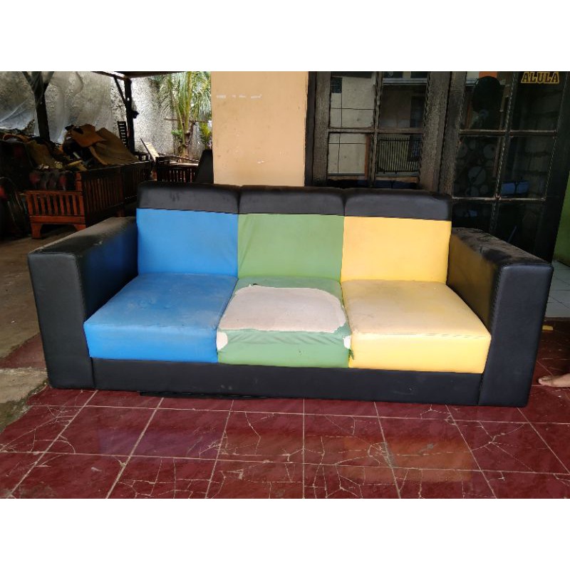 ganti kulit sofa dan kursi