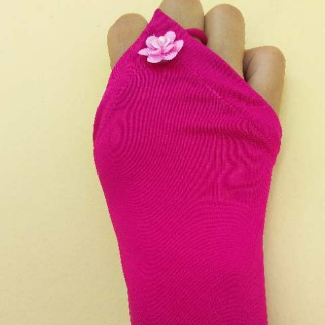 Handsock ring flower