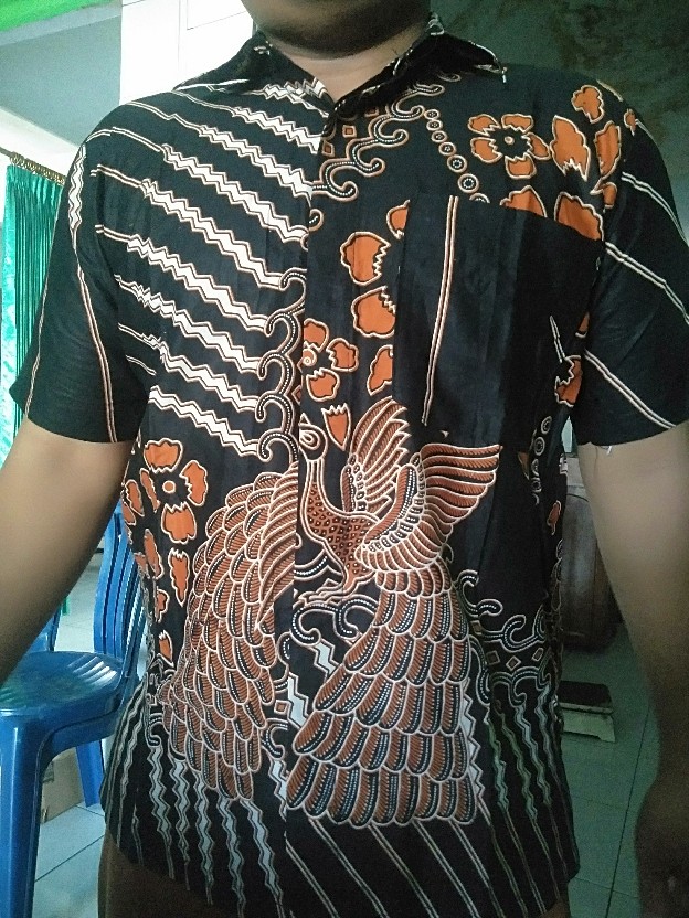 Kemeja Batik Pria Lengan Pendek Motif Gemek