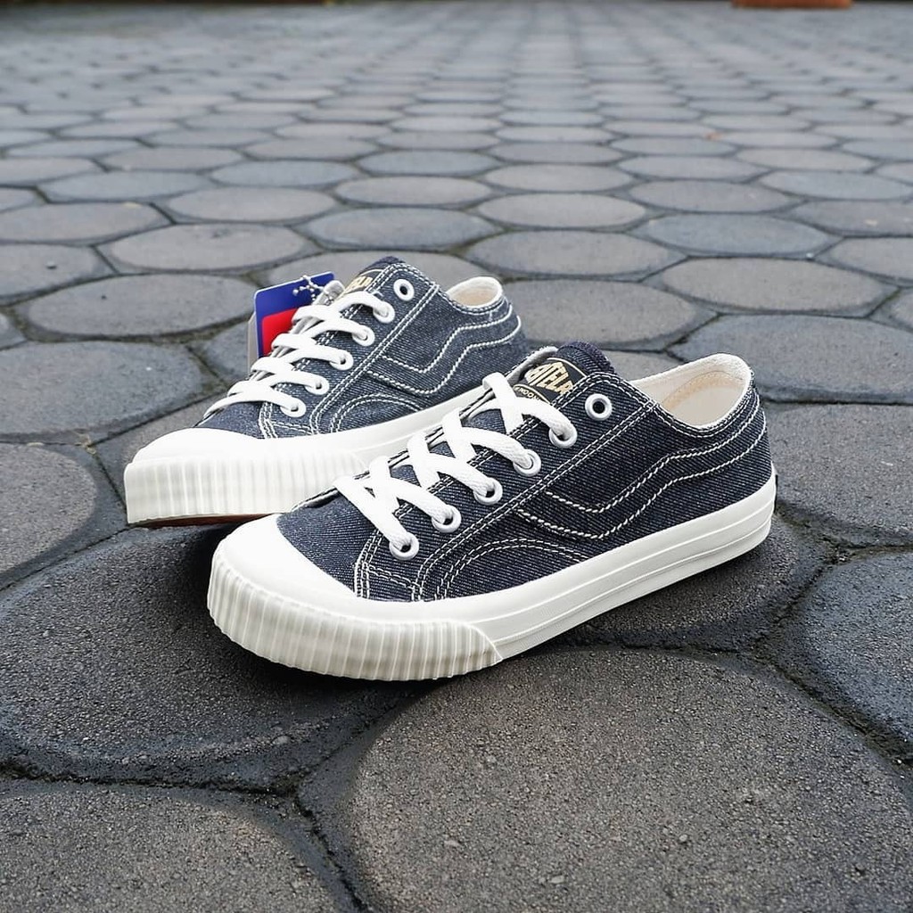 VENTELA PUBLIC DENIM LOW