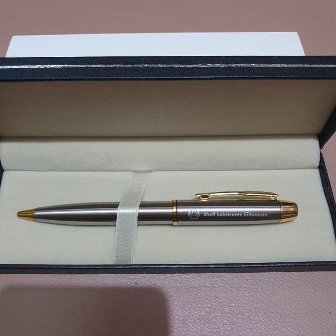 

Pulpen Parker Sonnet TW Stainless Steel Klip Emas Free Grafir Nama