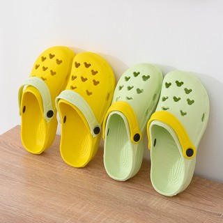 Sepatu Selop Desain Crocs  flip flop Sandal  murah Go Klasik 