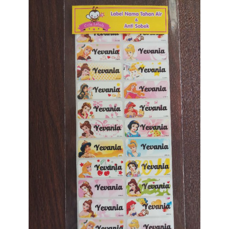 

Label/sticker nama waterproof dan anti sobek motif Princess