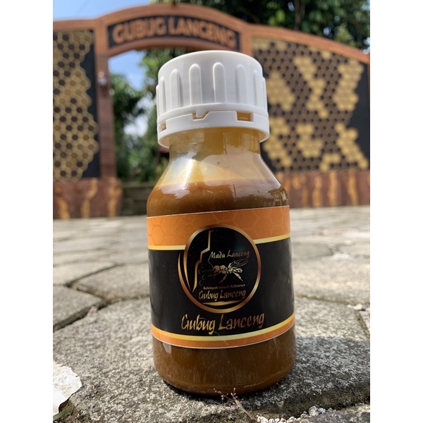 

Madu Lanceng Full Beebread & Micropropolis.