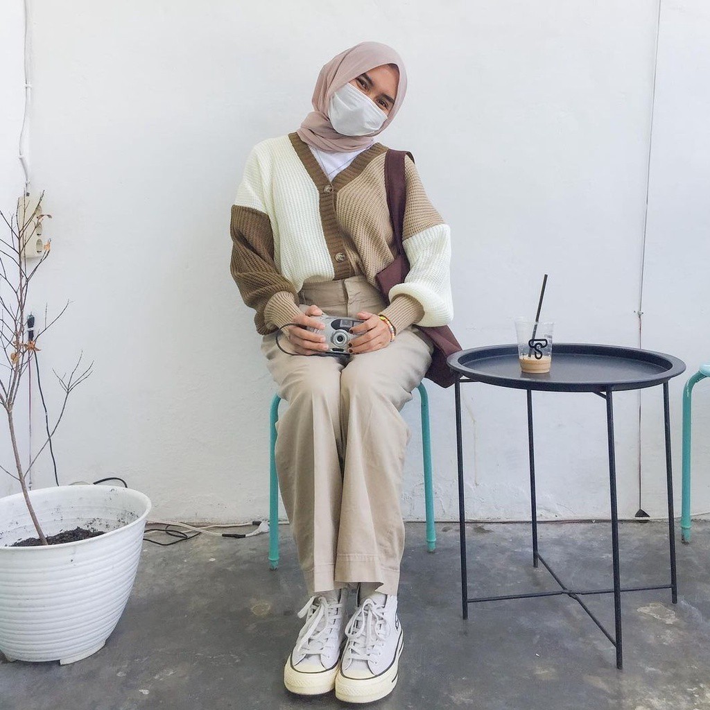 Helena Cardigan Knit Outerwear HELEN CARDY RAJUT TWIST PREMIUM Color Full Combi Cardie Fashion Wanita Remaja Muslim Terlaris