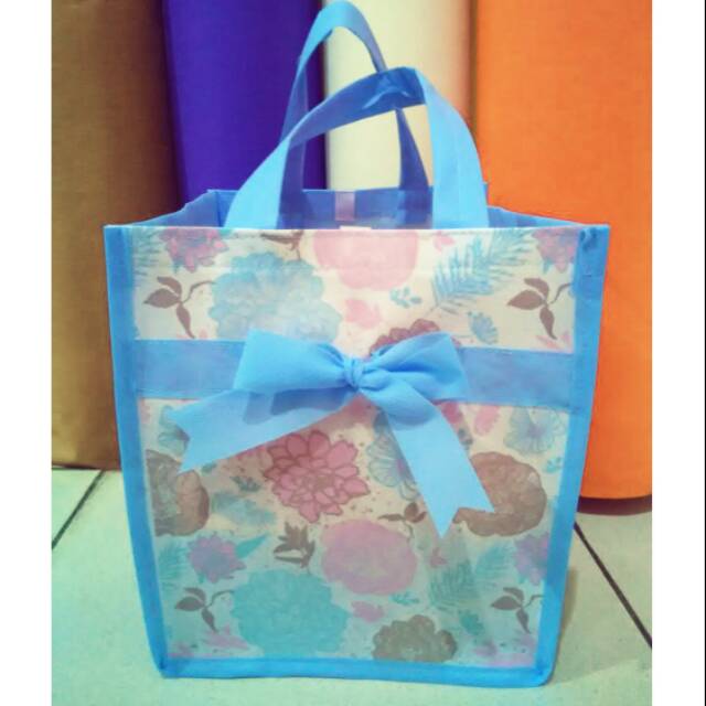 

Tas Spunbond Corak | souvenir tas kain spunbond (MINIM 60pcs) Kain Tebal 75gr
