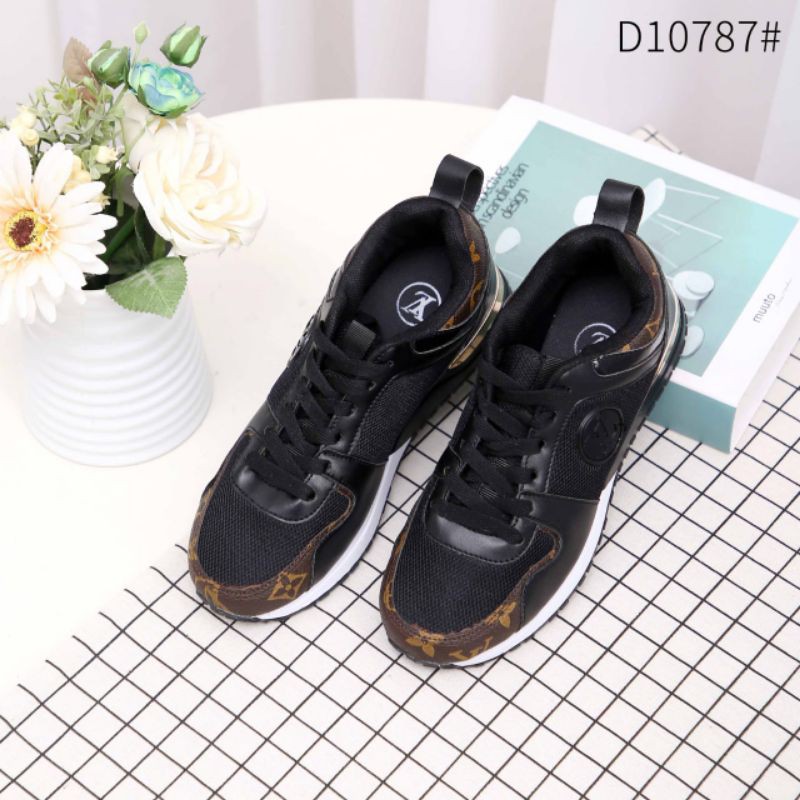 SEPATU (LV) LOUIS VUITTON RUN AWAY MONOGRAM SNEAKERS