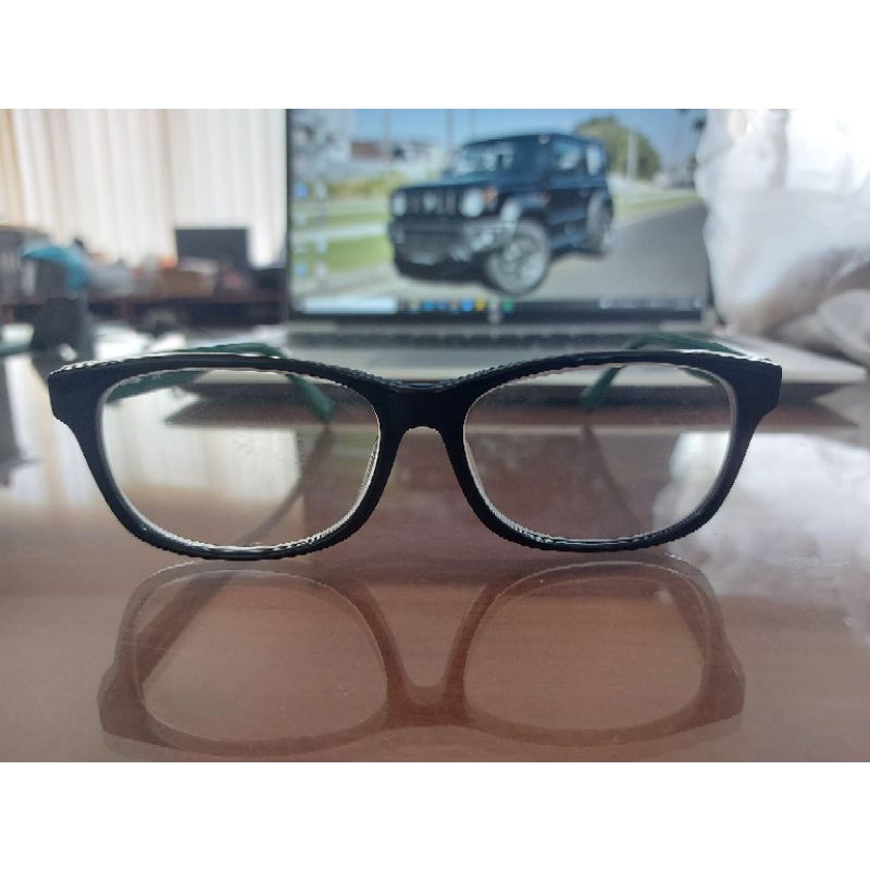 Kacamata Lacoste second dijamin ori nego