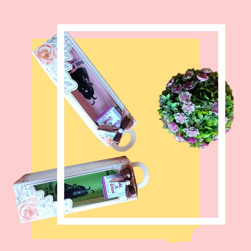 SOUVENIR BOTOL MINUM KACA DENGAN BOX BISA REQUEST NAMA,SOUVENIR PERNIKAHAN,SOUVENIR LAHIRAN