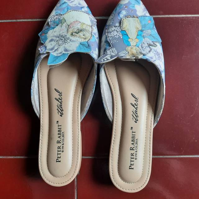 Preloved ittaherl peter rabbit size 39