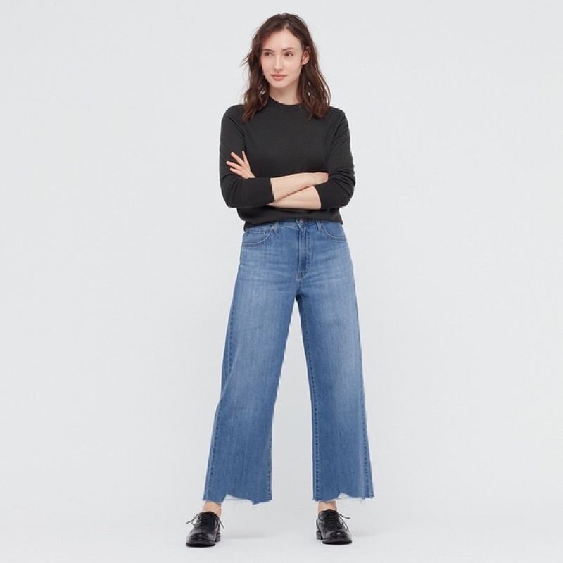 uniqlo high rise wide cropped jeans