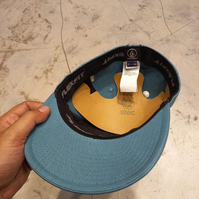 Topi Volcom Flexfit Full Stone Blue