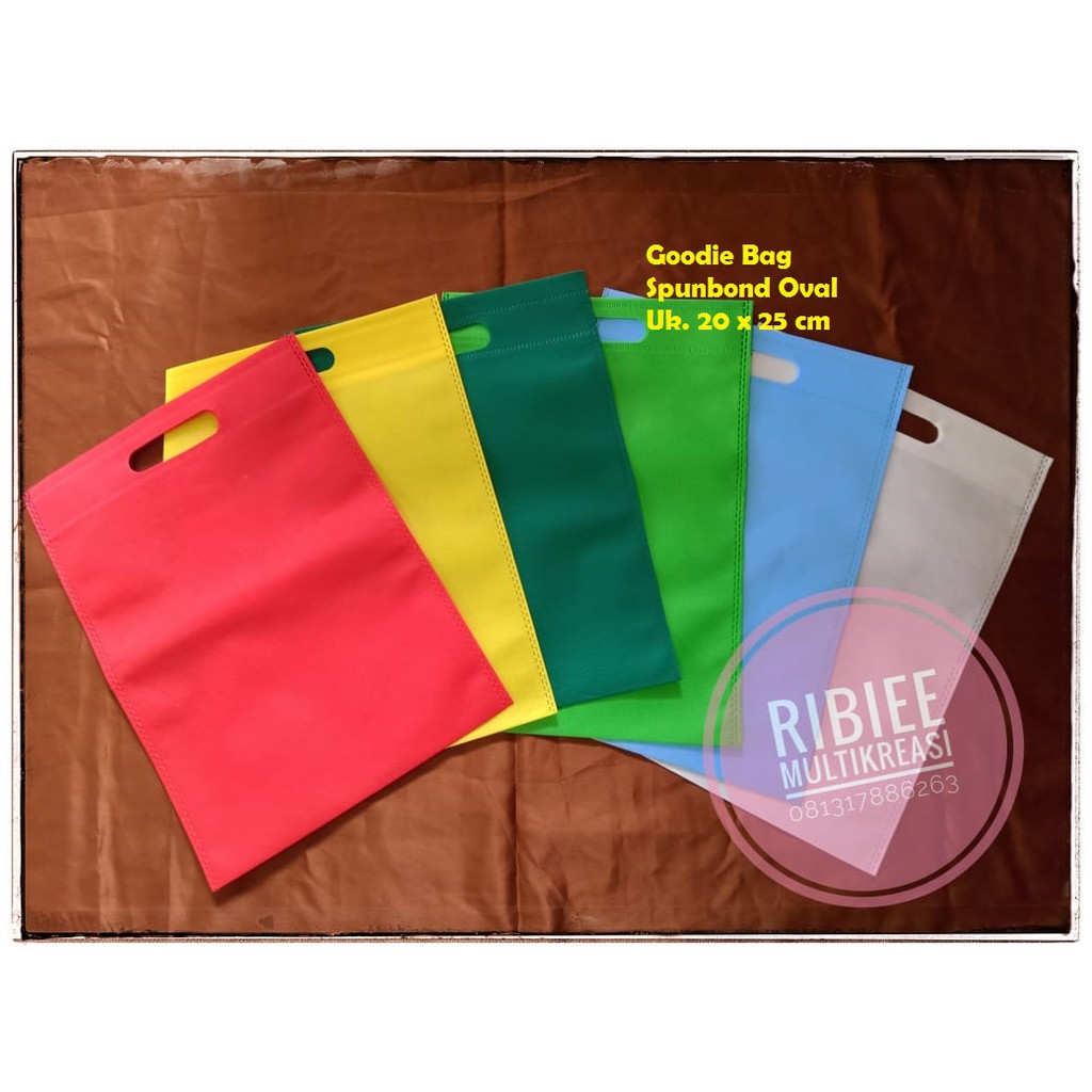 

Goodie Bag Press Oval 20x25 polod