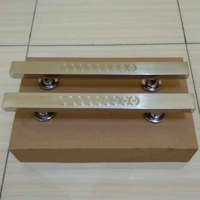 Handle Pintu Rumah Tarikan Pintu