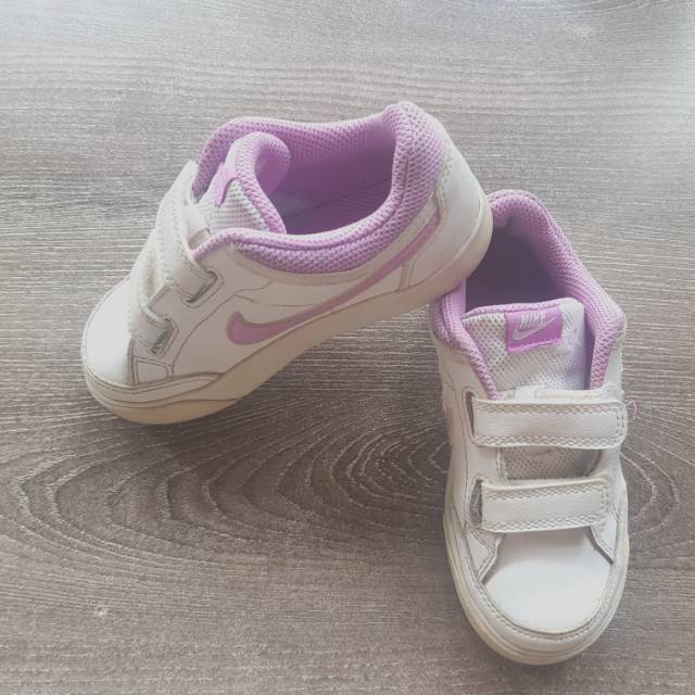 Preloved Nike Kids Shoes