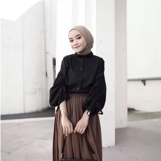 Monic Blouse Lengan Serut /Atasan Wanita /Kemeja Wanita /Kemeja Blouse /Kemeja Monic