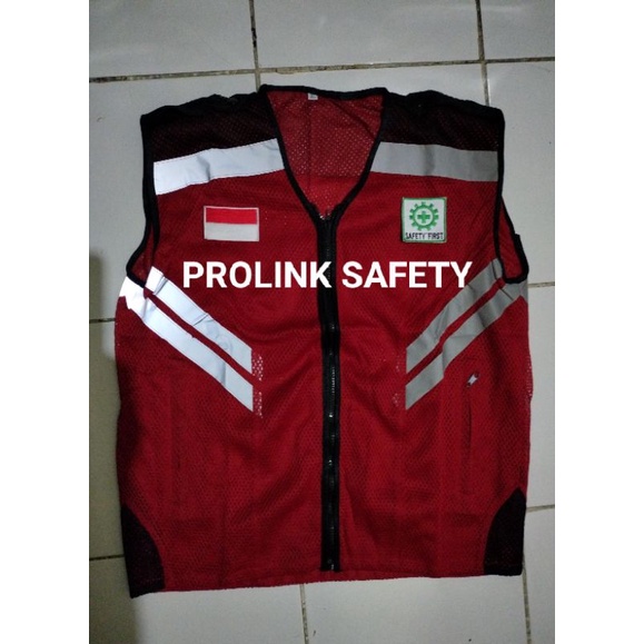 ROMPI SAFETY MERAH BAHAN JARING BERLOGO K3 BENDERA