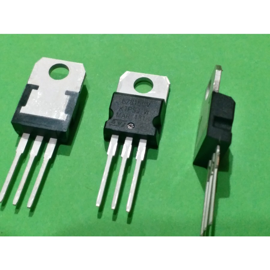 ic 7815 / L7815V / lm7815 / ic regulator tegangan 7815