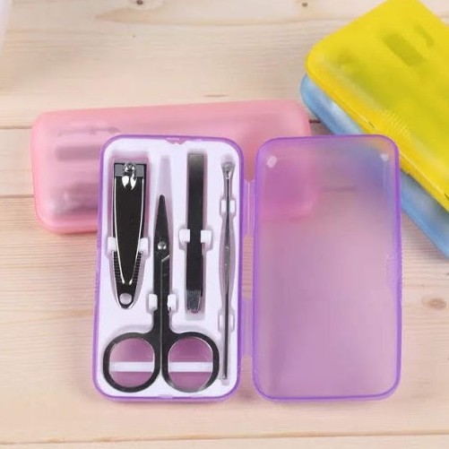 DS MANICURE SET 4PCS MANICURE PEDICURE SET GUNTING KUKU SET