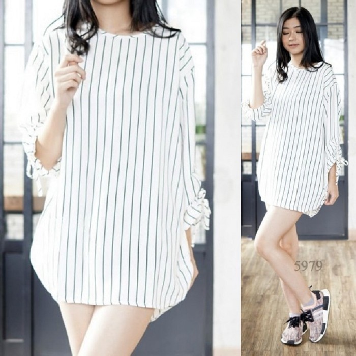 Diskon Blouse Wanita Baju Atasan Wanita Murah/Atasan Korea L52D4  Jumbo Line Putih (Baju Atasan)