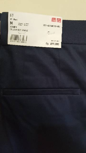 Uniqlo Women Ezy Ankle satin size M