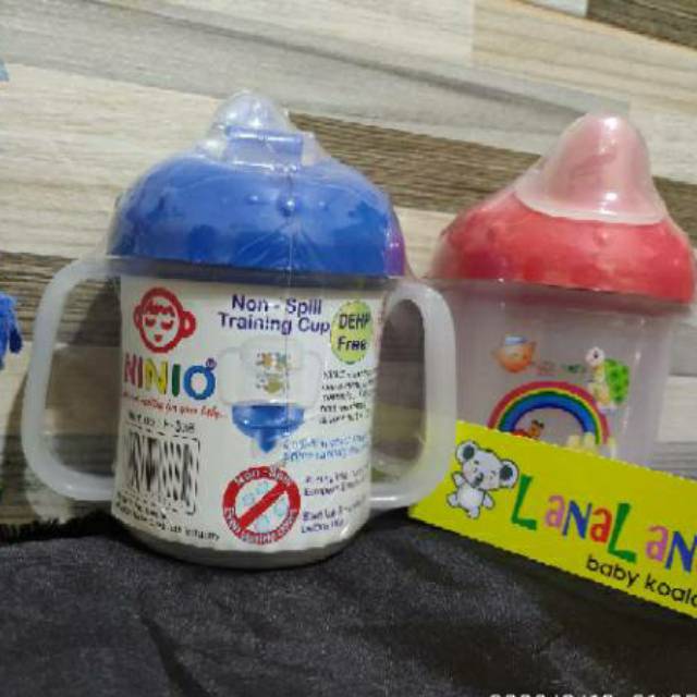 LZ.M1 Ninio Non-Spill Mushroom Training Cup. Botol latihan minum anak