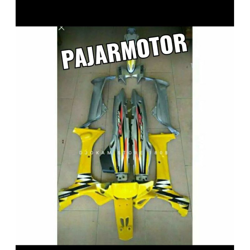 body halus F1ZR/ Vega lama warna kuning silver