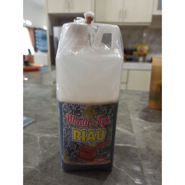 

Madu / Honey Asli Riau Original Madu Hitam Menyehatkan